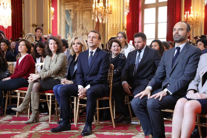 Macron (m.) en Philippe, hier samen in Parijs.