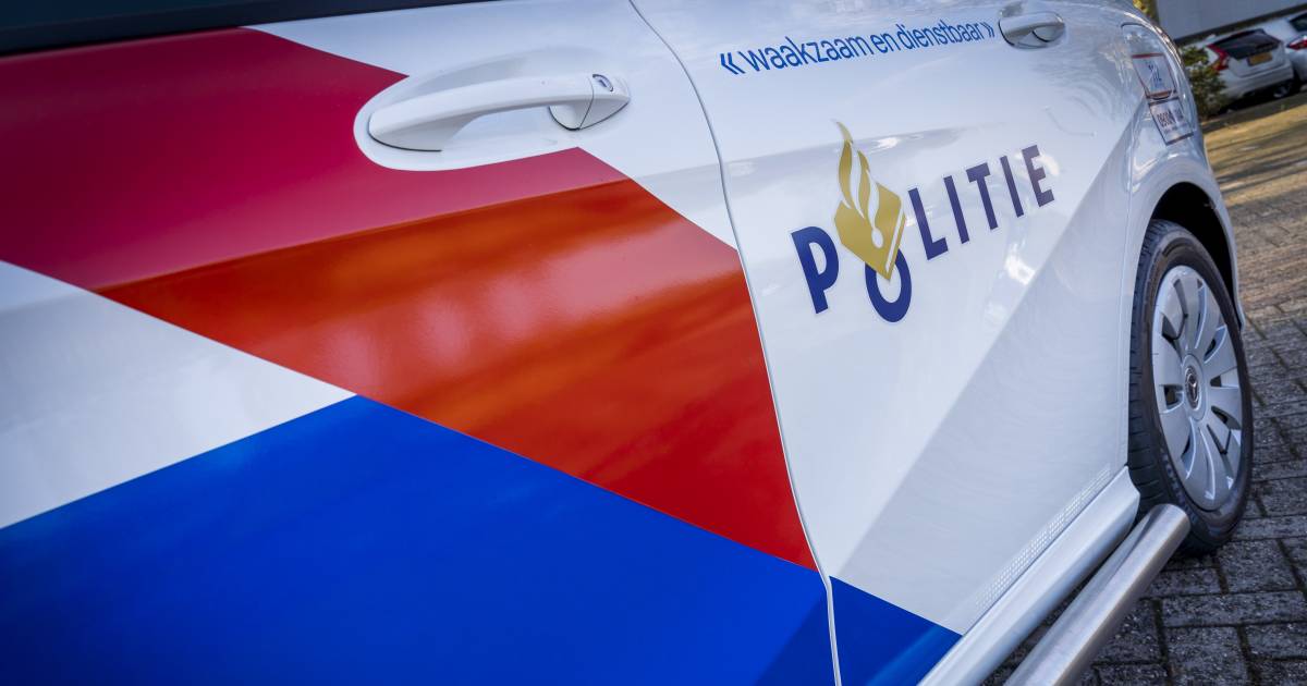 Wéér ongeval op gevaarlijke Maas en Waalweg: gewonde bij botsing auto’s.
