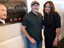 Uit villa gezette ex van Phil Collins verkoopt zijn gouden platen en awards