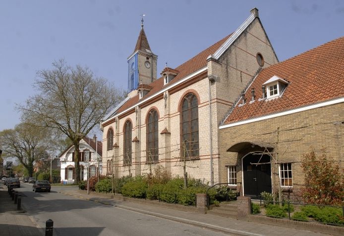 Het Remonstrantse kerkje aan de Whilhelminastraat in Oosterbeek. foto Hans Broekhuizen