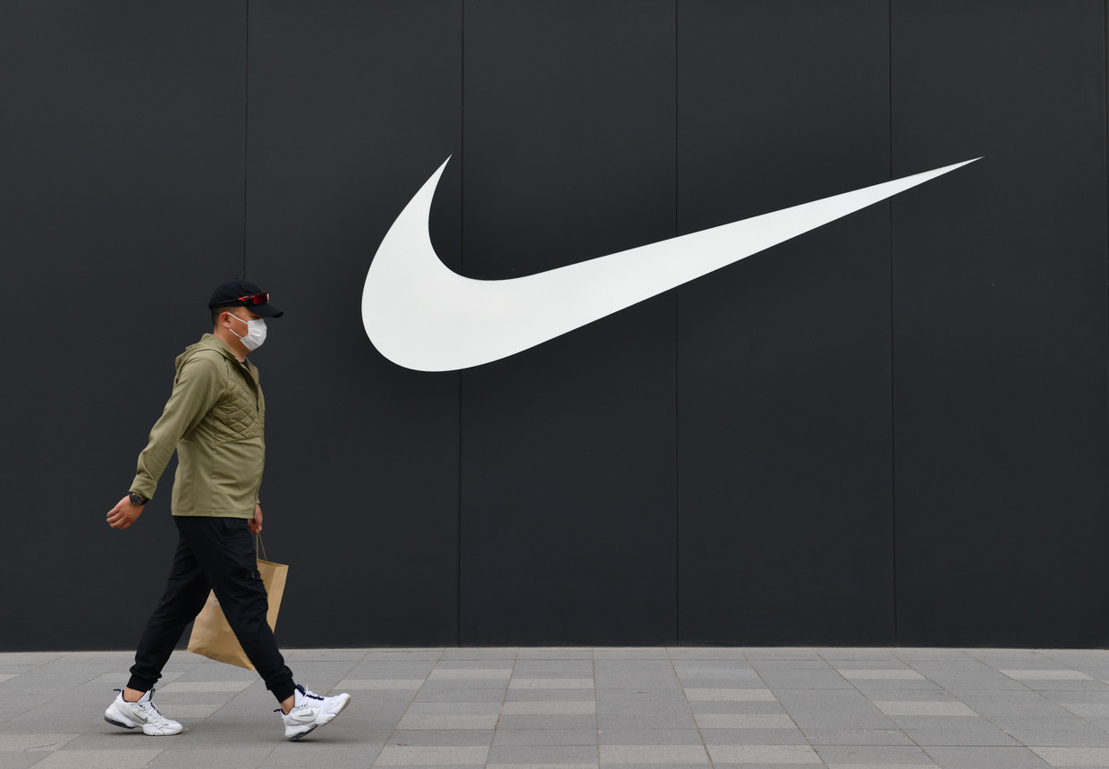 goedkoop lineair huurling Het logo van Nike is 50 jaar oud. 'I was just doing what I did', zegt de  ontwerper