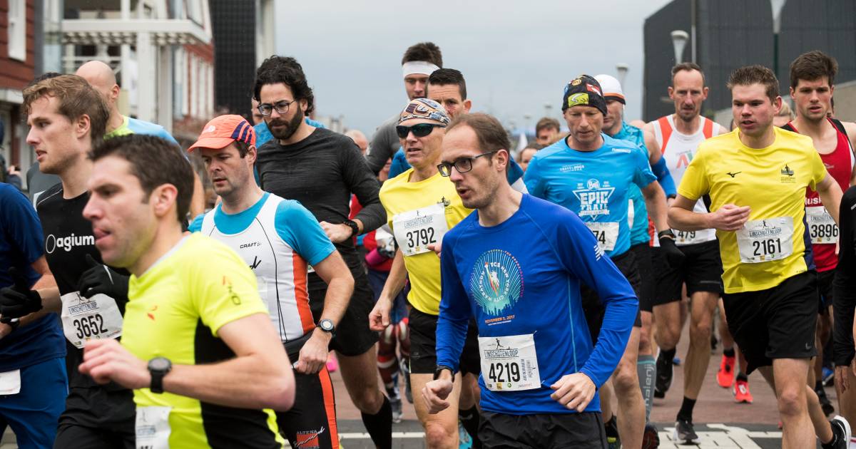 Marjolein deed zaterdag voor het eerst na geboorte van kind mee aan halve marathon, dan wordt ze aangereden.