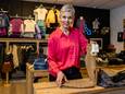 Erika Thalen (56) uit Holten is al vijftien jaar trotse eigenaar van kledingwinkel Gewoon Leuk! Dit jubileum wordt nog gevierd, want in de zomer gaat de winkel dicht.