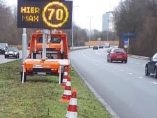 Boeteregen op Waterlinieweg: een bestuurder rijdt 49 km/u te hard   