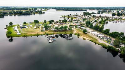 Politie sluit onderzoek naar schietpartij op camping Appeltern af: man doodde vrouw en daarna zichze