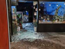 Grieks restaurant in Lunetten andermaal doelwit; pui ingeslagen en kassa meegenomen