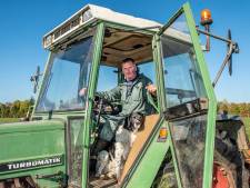 Anton (62) krijgt spijt van verkopen boerderij en gaat nu toch tien jaar door: ‘Had hem nooit zo ongelukkig gezien’