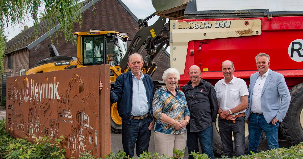 Van kantoor in de badkamer naar nationale speler: Reyrink Groep in Haghorst viert feest