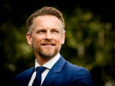 Barry Atsma Filmt Door Ik Word Elke Drie Dagen Getest Show Ad Nl