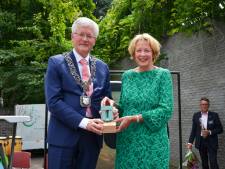 Anita de Haas ontvangt Tilburg Trofee vanwege haar inzet voor Huis van Muziek en Spoorpark