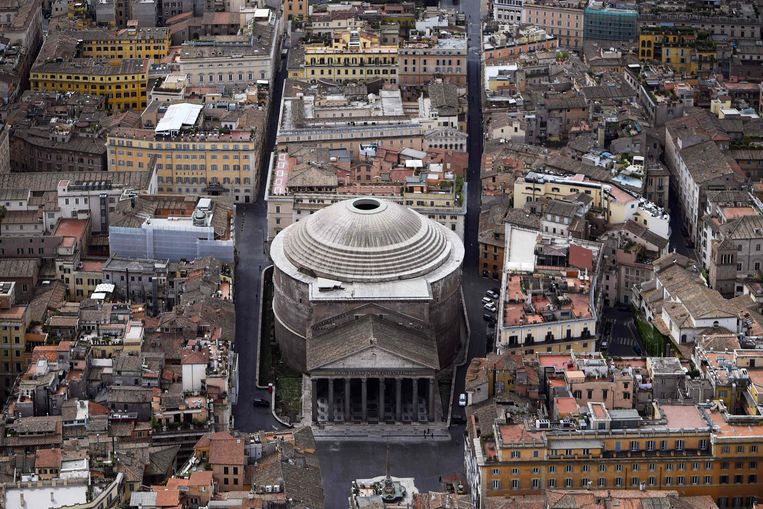 Het Pantheon werd in de tweede eeuw na Christus gebouwd.  Beeld AFP
