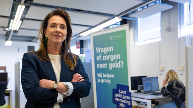 Laurette (43) helpt mensen met geldproblemen: ‘Sinds de energiecrisis komt ook de middenklasse bij ons langs’