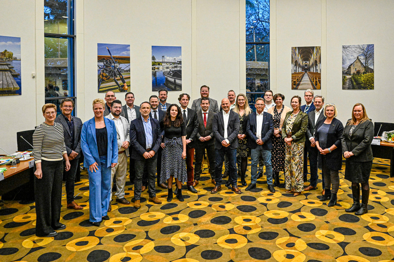 College Halderberge van drie naar vier wethouders; VVD, Lokaal