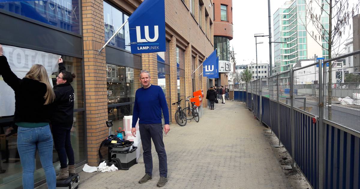 Lampenwinkel eerste 'slachtoffer' van werkzaamheden Vestdijk, winkel | Eindhoven | ed.nl