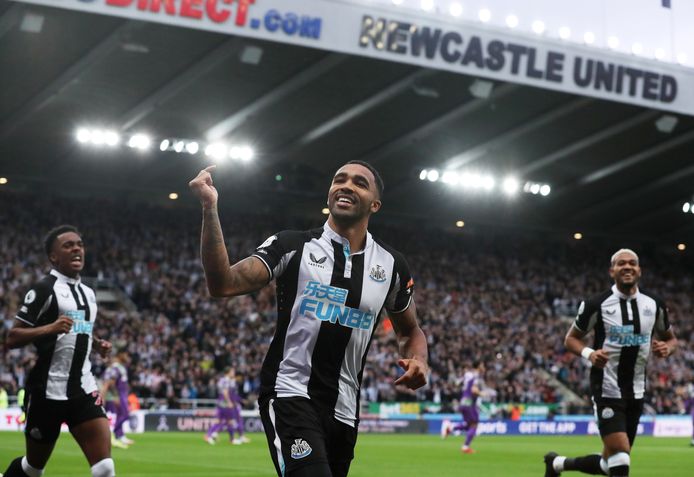 Vreugde bij Callum Wilson na zijn goal in de tweede minuut tegen Tottenham Hotspur.