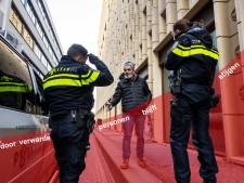 Weer veroorzaakt ‘die gek van hiernaast’ overlast: meelopen met noodhulpagenten Jesper en Lieke in Arnhem