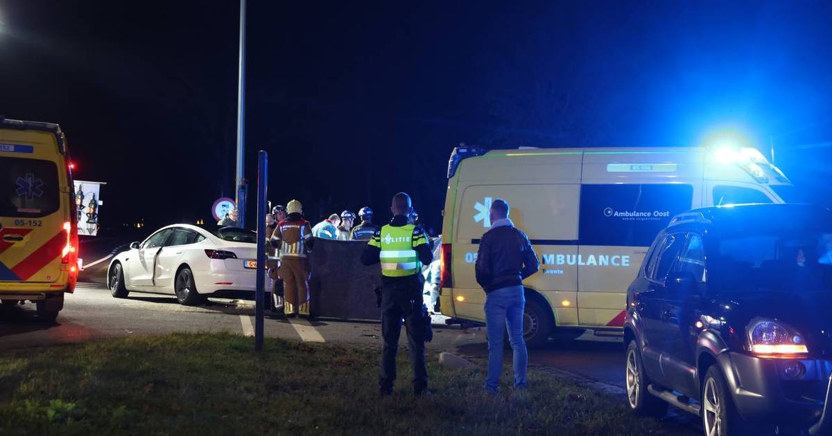 Scooterrijder ernstig gewond bij ongeval in Rijssen.