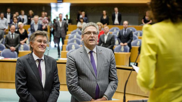 De Hond: 50PLUS schiet omhoog na terugkeer Krol ...