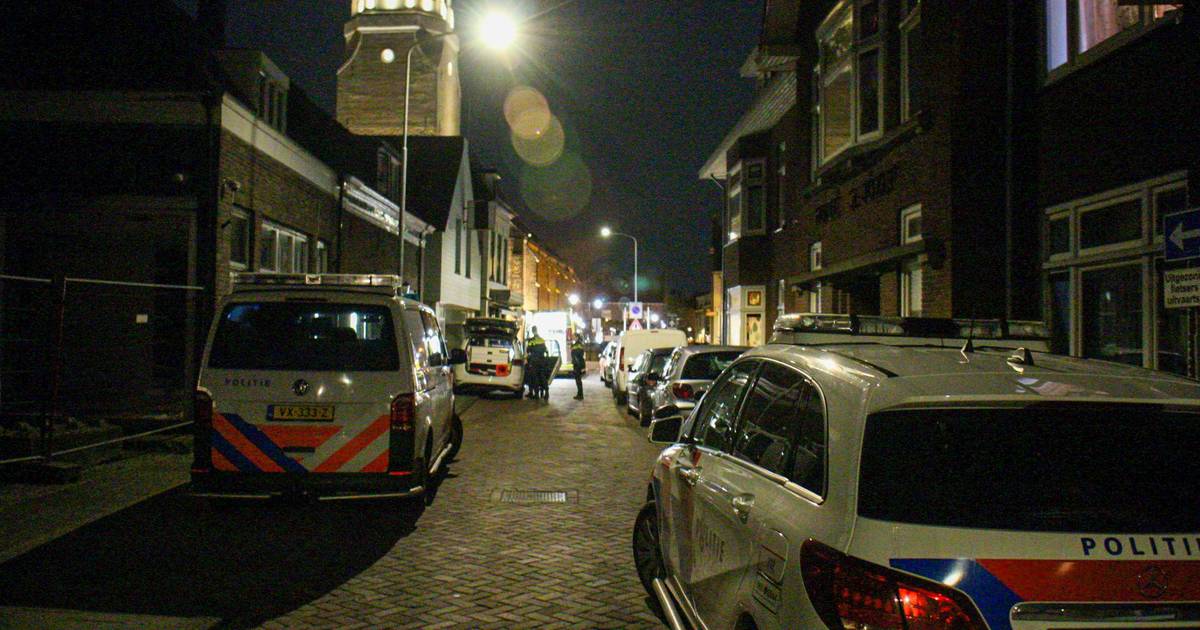 Zwaargewond bij steekpartij in Nijkerk; verdachte aangehouden.