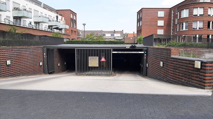 Parkeergarage Lochtenburg in Schijndel telt 169 openbare parkeerplekken onder de grond.