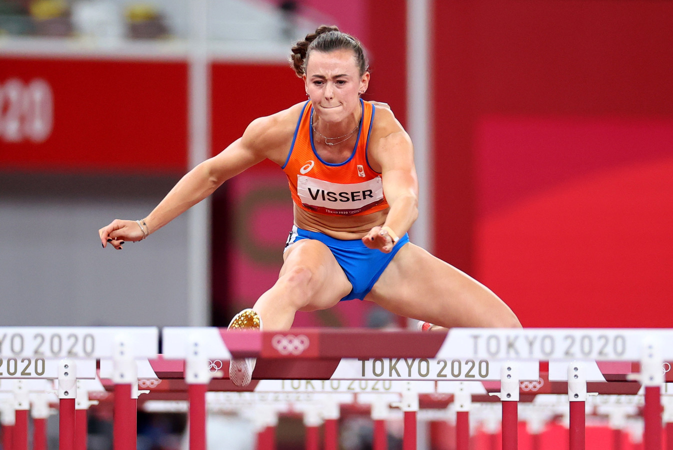 Nadine Visser vliegt in toptijd naar finaleplek ‘Ik dacht dat ik