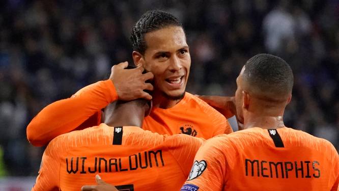 Ook met Van Dijk en de gelauwerde Van Gaal aan het roer blijkt Oranje uiterst onvolwassen en kwetsbaar
