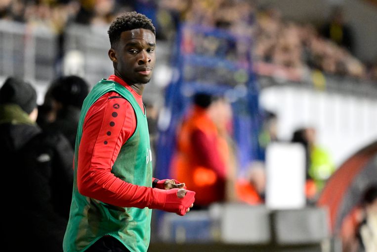 Nieuwkomer Mandela Keita mag, ondanks een gebrek aan ritme, hopen op speelminuten tegen Club Brugge. Beeld Photo News