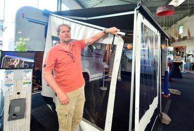 Gemiddelde caravan luxer dan hotelkamer: ‘Soms staat de telefoon roodgloeiend omdat mensen massaal z
