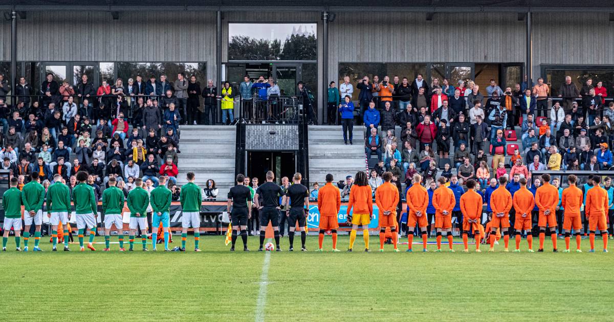 Interland Jong Oranje Leeuwinnen op sportpark van EGS’20 in Escharen