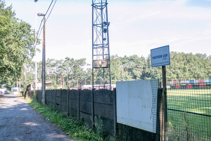 De vroegere voetbalsite aan de Pastoor Copstraat. De voorbereidingen voor de aanleg van een groot mountainbikeparcours tussen de Vossekotstraat en Pastoor Copstraat zijn aan de gang.