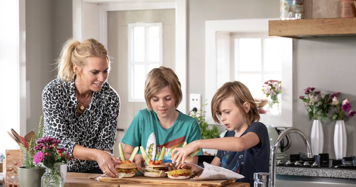 Koken Met En Voor Kinderen De Tien Geboden Van Ellemieke Vermolen Nina Kookt Hln Be