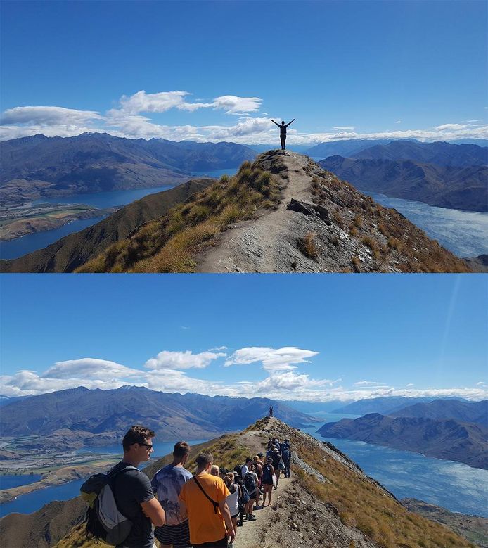 Toeristen schuiven netjes aan voor een foto op Roys Peak in Nieuw-Zeeland.