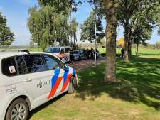 Politie tast in het duister over ‘schietpartij’ in Spijk: dorpsbewoner meegenomen in politiebus