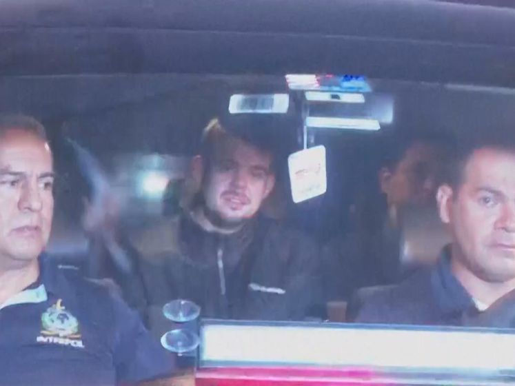 Joran van der Sloot vervoerd voor uitlevering aan VS