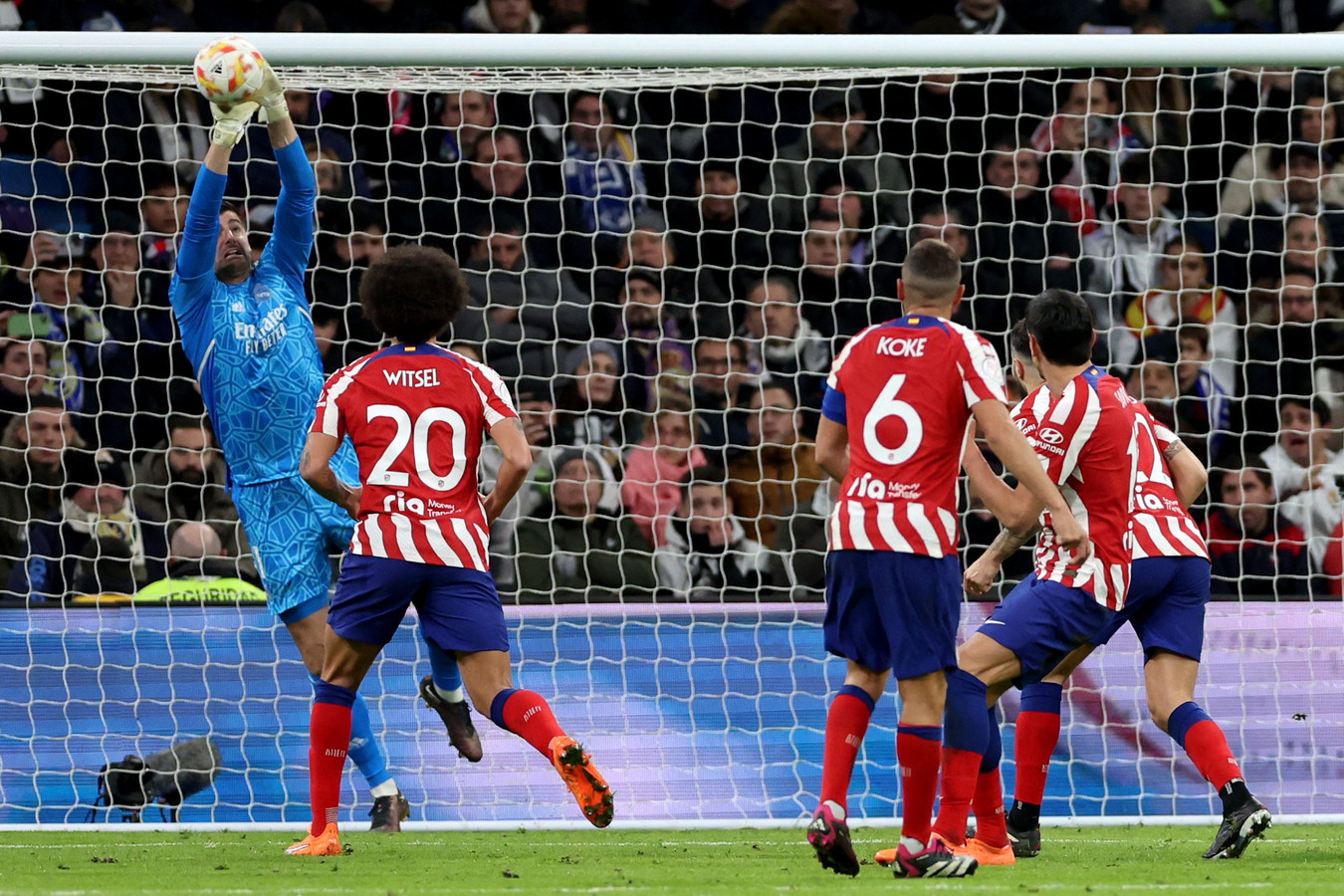 Courtois stond pal op een zware vrije trap van Griezmann.