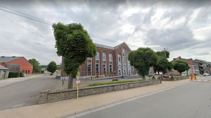 La maison communale de Hotton.