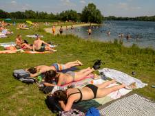 Zwemmers maar ook steeds meer dealers en dronkaards bij de Oostplas in Goirle