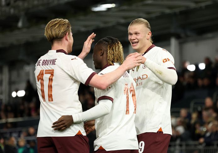 De snel voor Grealish ingevallen Doku mocht meegenieten van het festival Haaland - De Bruyne.