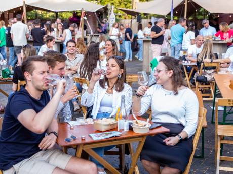 Genieten van meer dan 200 wijnen tijdens tweede editie Blend: ‘Je moet ze allemaal proeven, geen straf’