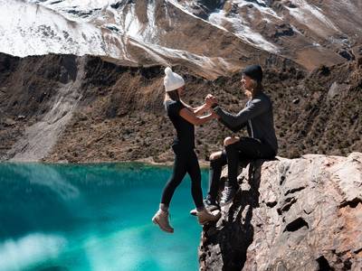 Koppel bijt van zich af na lawine van kritiek op ‘levensgevaarlijke’ foto: ‘Zo riskant was het niet’