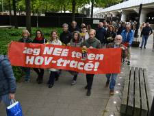 Protestmars tegen geplande trambaan van Den Haag CS naar Voorburg