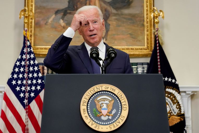 Joe Biden tijdens de toespraak zondagavond Beeld REUTERS