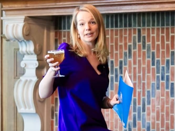 Kersvers burgemeester van Malle leest nieuwjaarsbrief: “Met tripel in de hand is alles veel aangenamer”