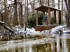 Een ‘nutteloos bouwwerk’ op eilandje in het Stadswandelpark