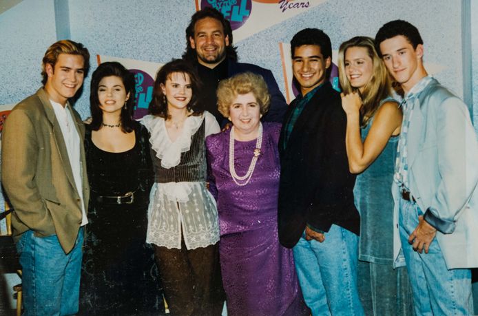 Cast Saved by the bell.