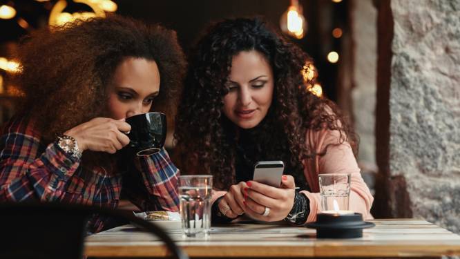 Omdat we bang zijn over limiet te gaan, durven we op reis amper mobiel surfen