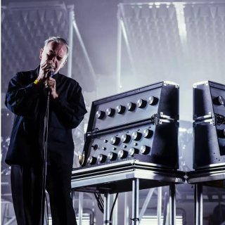 In polonaise naar de apocalyps! ‘All Systems Are Lying’ van Soulwax is een juweeltje