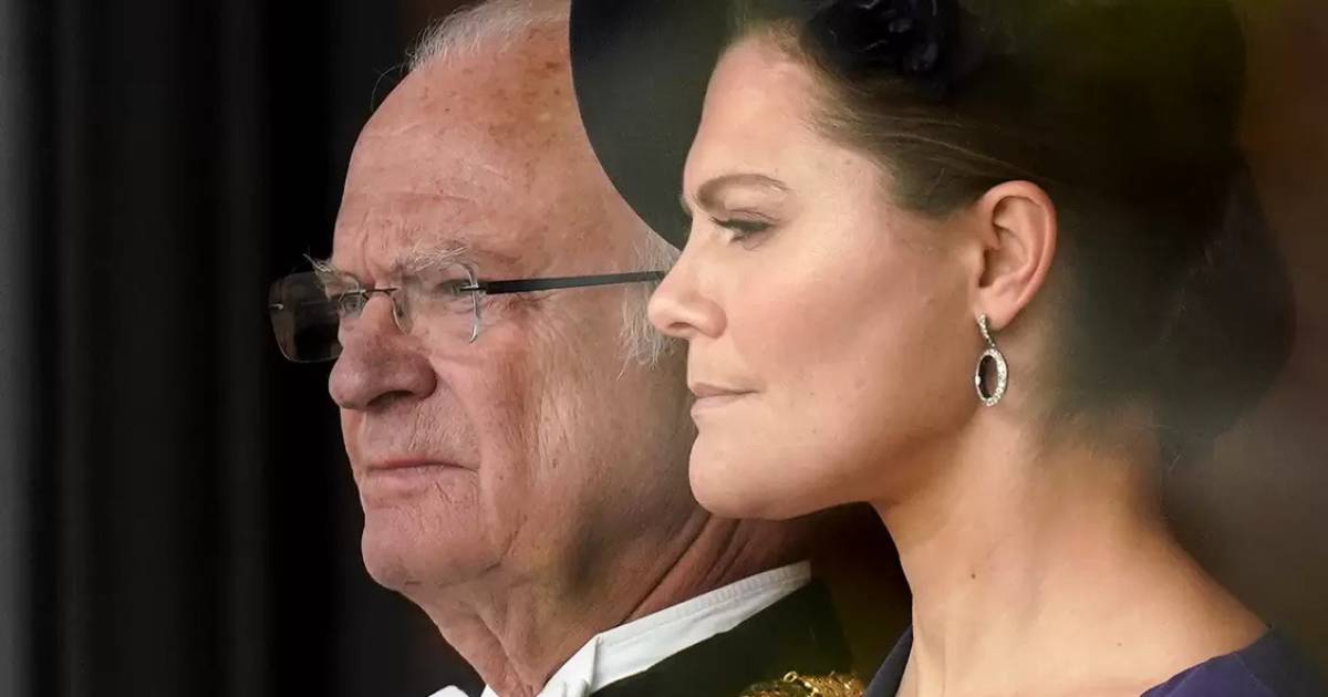 Sweden’s King Carl Gustav expresses his obligatory support for Princess Victoria after a storm of criticism |  Kings