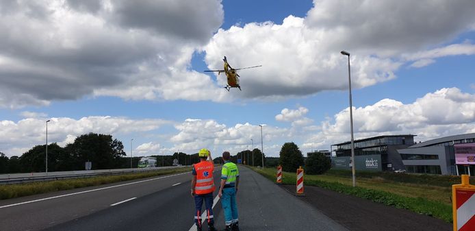 De traumahelikopter is zojuist vertrokken vanaf de A1 bij Rijssen