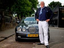 ‘Elektrisch rijden doen we op de kermis, mijn auto moet naar olie ruiken’